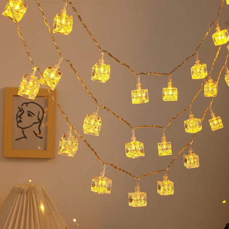 Fairy Light Curtain - マルチカラー暖かいアイスキューブストリングライト妖精ナイトランプルームガーランドカーテン女の子誕生日ウェディングパーティー装飾ライト