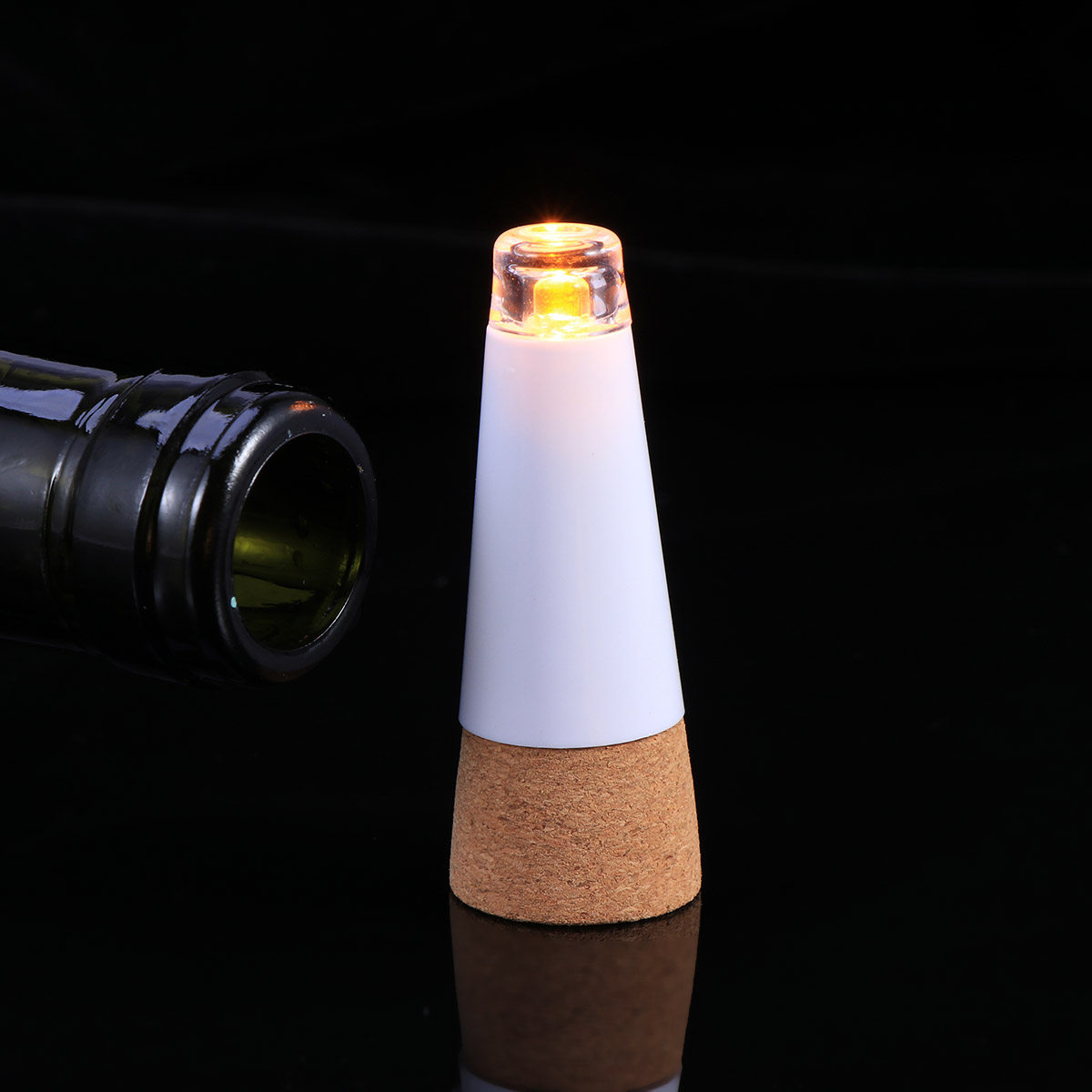 温白色LED充電式コルクライト、ワインボトルイルミネーション - Decor Lighting Cork のレビューと価格