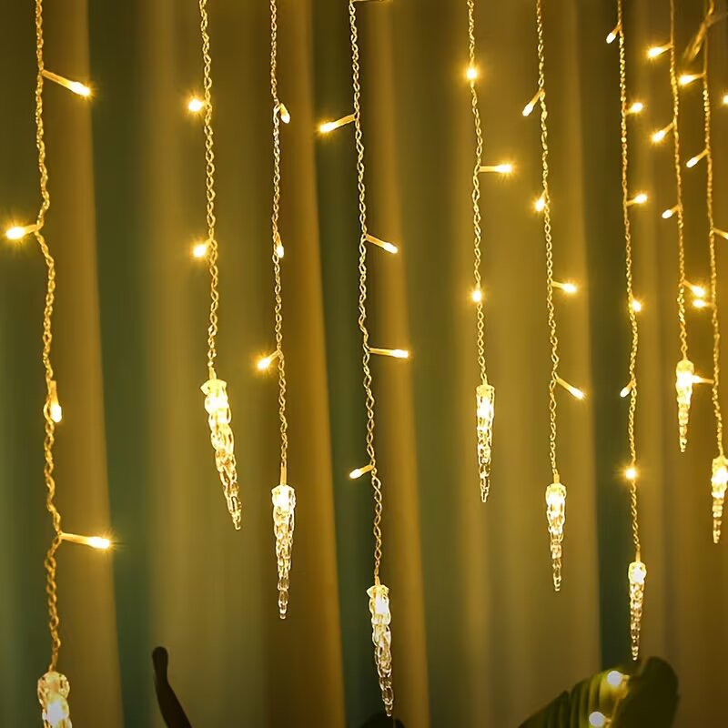 100LEDのつららカーテンライト、クリスマスデコレーション - Fairy Light Curtain のレビューと価格