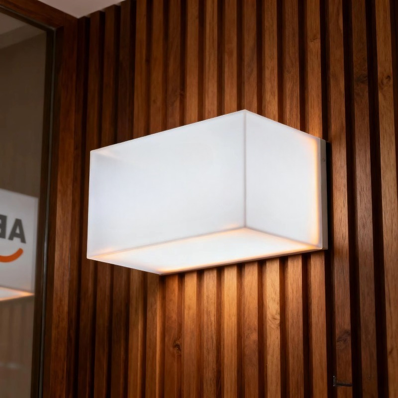ベストセラー屋外広告装飾用吊り下げ式LEDライトボックスAC - Lighting Decor Company のレビューと価格