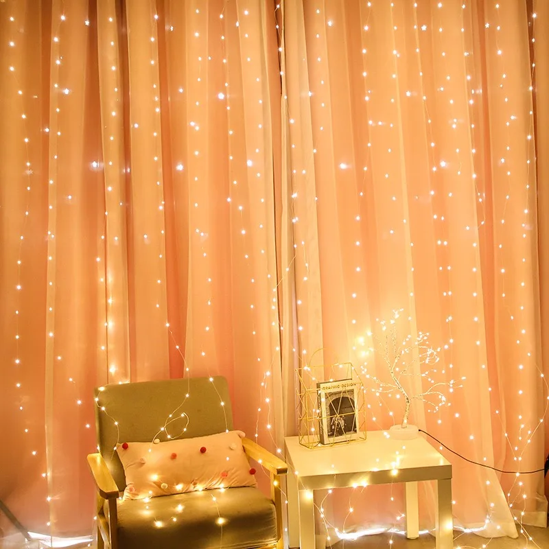 3M-6M クリスマスデコレーションリモコン付きホリデーウェ - Fairy Light Curtain のレビューと価格