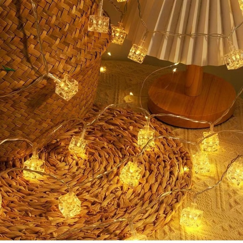 マルチカラー暖かいアイスキューブストリングライト妖精ナイトラ - Fairy Light Curtain のレビューと価格