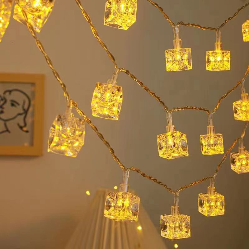 マルチカラー暖かいアイスキューブストリングライト妖精ナイトラ - Fairy Light Curtain のレビューと価格